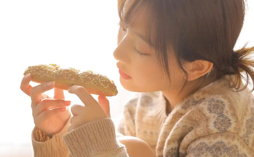 尊严的代价——深度访谈中被包养女性的情感困境