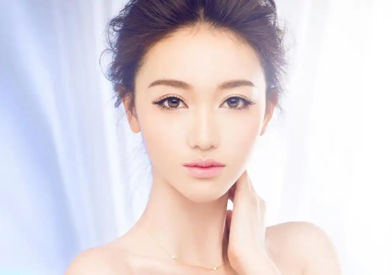 陷阱与诱惑：揭秘“糖爹”圈内常见的四大骗术